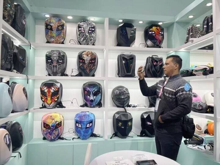 中国のテクノロジー新特産品、外国人観光客に大人気―中国メディア