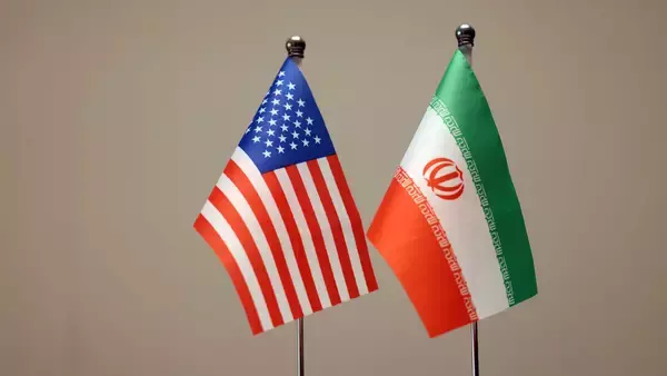 イラン株式市場、取引再開
