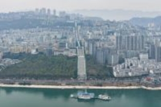 垂直高度差240メートル、重慶に「神女大エスカレーター」登場―中国