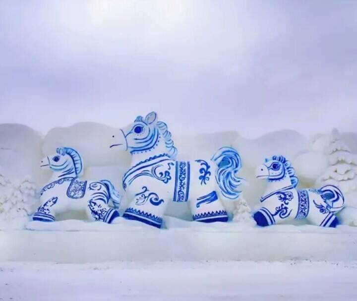 ハルビン氷雪大世界に干支の「馬」のモチーフ登場―中国
