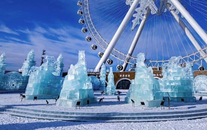 ハルビン氷雪大世界に干支の「馬」のモチーフ登場―中国