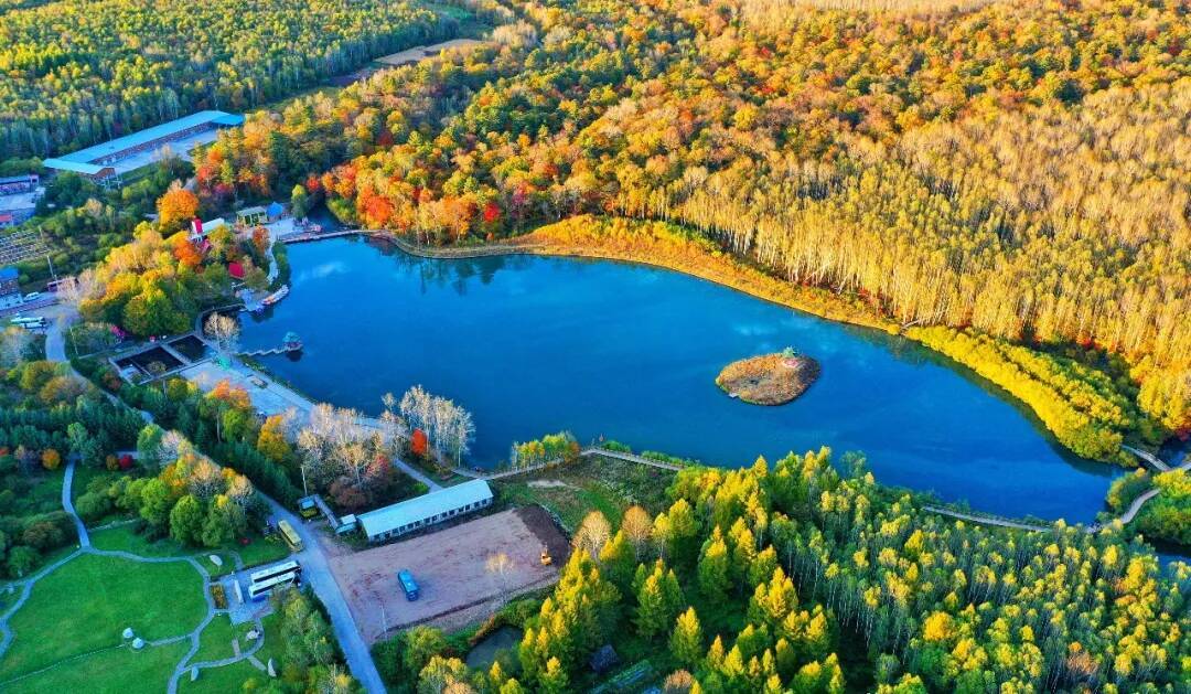 中国東北エリアで最も魅力的な「裏庭」長白山