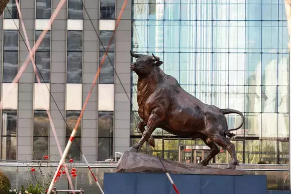 上海、深セン、北京証取、上場企業の資金の追加調達について改善措置