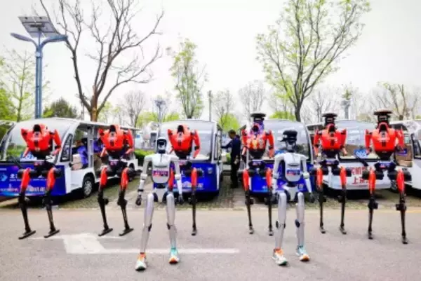 人型ロボットがハーフマラソンで人類の記録を超える、その秘訣は―中国メディア