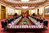 「習近平主席、トランプ米大統領の訪中に同行した米企業家と会見」の画像1