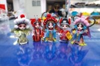 貴州省恵水県で作られている「中国版バービー人形」―中国メディア