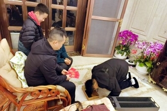 春節の年始回り、叩頭代行サービスが物議―中国