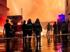 靴工場の火災で28人死亡、逃げ遅れた人が屋上から転落、2日前には消防上のリスク指摘―中国