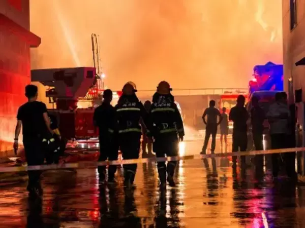 靴工場の火災で28人死亡、逃げ遅れた人が屋上から転落、2日前には消防上のリスク指摘―中国
