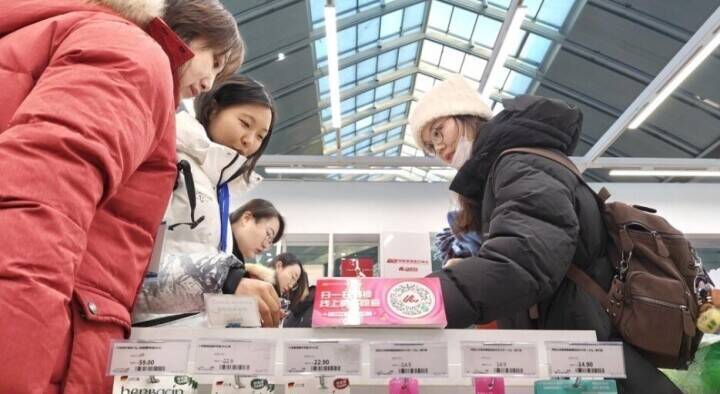 銀川市に「駅ナカ保税売店」、戻り列車で沿線国の特産品を輸入―中国