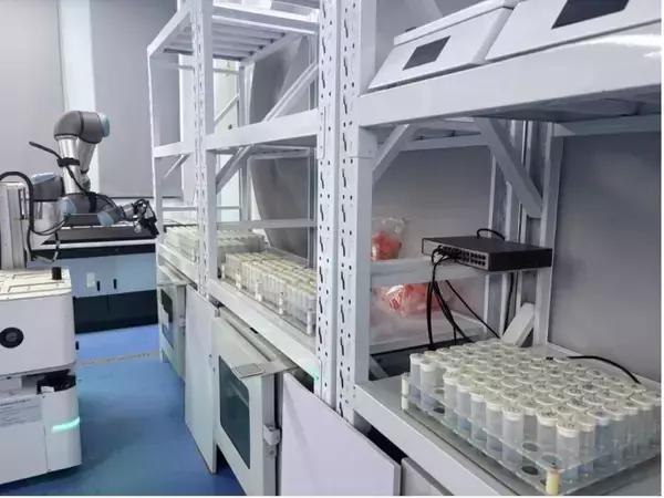 「AIロボットが実験室の「主力軍」に―中国」の画像