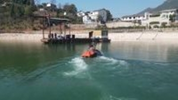 水中有人観光潜水艇「鮫子」号、引き渡し前試験を実施―中国