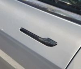 世界初の自動車ドアハンドル強制国家標準が正式公布―中国メディア