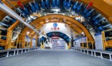 長江河口トンネル、シールドマシン「江海号」の掘進距離が3000メートルに―中国