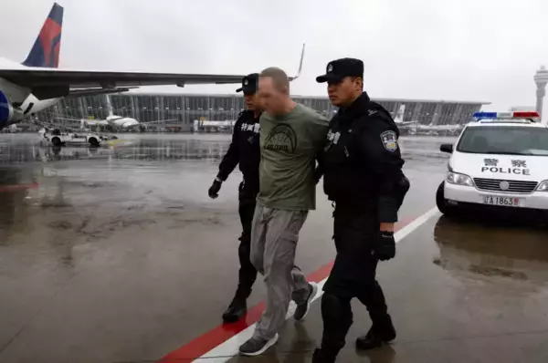 「米国元警官の殺人容疑者が中国に21年潜伏、拘束され米に引き渡し―中国メディア」の画像