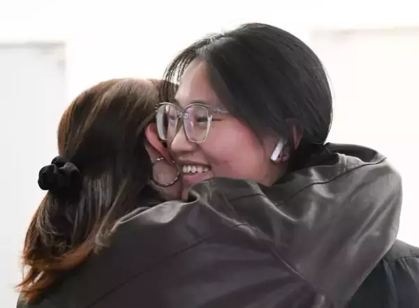 「ドバイ-杭州線の運航再開、中国人数百人が無事帰国」の画像