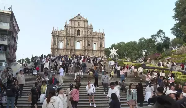 2026年元日のマカオ出入国者数は延べ86万人超に