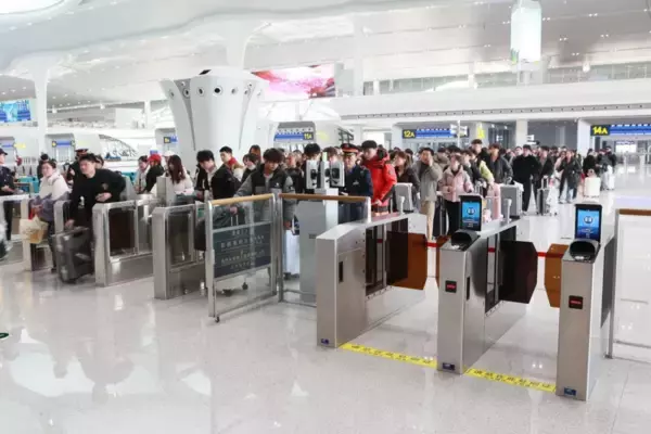 今年の「春運」 地域間移動者は過去最高の40日間で延べ95億人と予想―中国