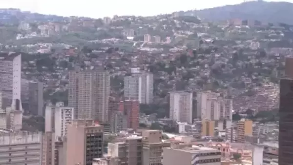 ベネズエラ、米国との民間航空便再開を確認