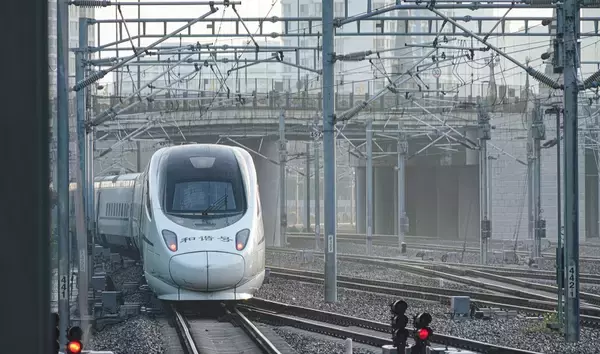 中国最北の高速鉄道、ダイヤに基づく運行試験を開始