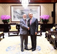 王外事弁公室主任、ブラジルのアモリン大統領首席特別顧問と会談―中国