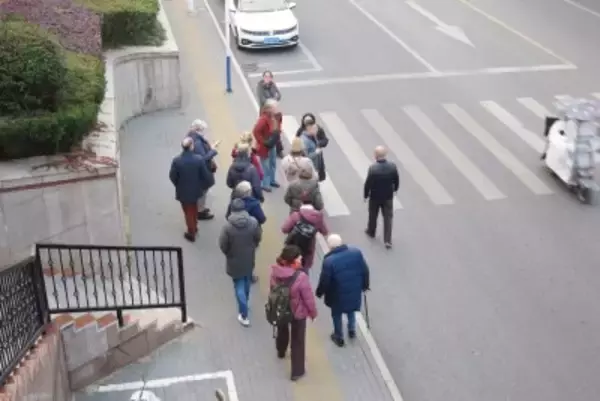 外国人観光客に春節期間の訪中を呼び掛け「中国で買い物と春節を満喫」―中国商務部