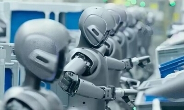 マスク氏、AIの進化スピードは驚異的、生産力の向上につながる