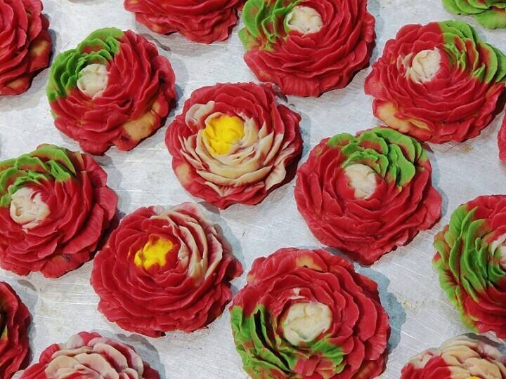 まるで花！牡丹のジャム入りパイ菓子が人気の年越し商品に―中国