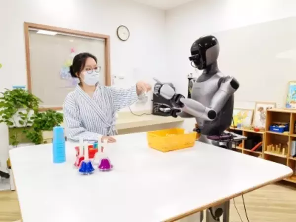 高齢化進む中国、ロボットなどスマートケア機器が介護分野で活躍―中国メディア