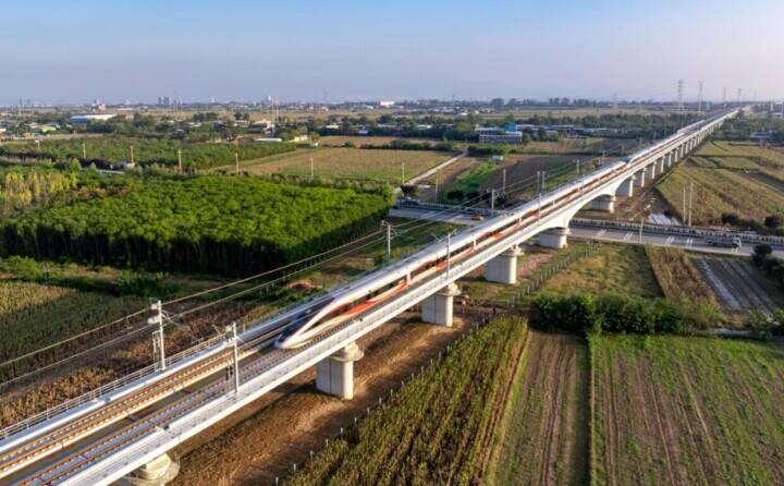 西安と延安を結ぶ高速鉄道が26日に開通―中国