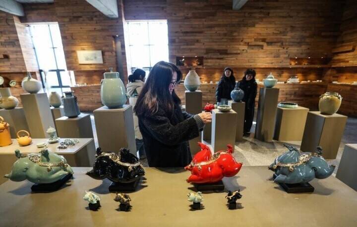 浙江省金華市、特色豊かな文化観光の新消費シーンを創出―中国