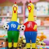 「中国義烏産の応援グッズ「絶叫鶏」のアップグレードモデル、海外で爆売れ」の画像1