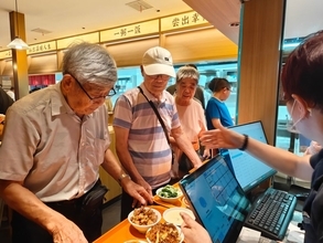 1日延べ400万人以上に食事を提供、高齢者配食サービススポットが8万2000カ所に―中国