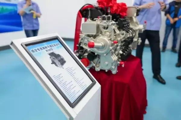 「低空域専用ツインローター過給エンジン「R10TE」の点火に成功―中国メディア」の画像