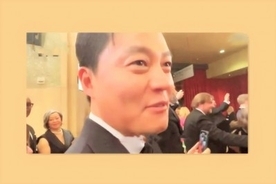 韓国俳優がアカデミー賞授賞式で米女優の“荷物持ち”に？IUに続き「人種差別だ」と物議