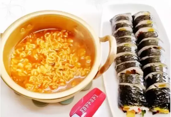 韓国SNSで流行の「貧乏ミーム」に批判集まる＝韓国ネット「ただのマウント」「面白くないし下品」