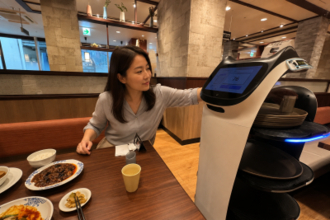 日本の深刻な人手不足、中国製ロボットが補う―中国メディア