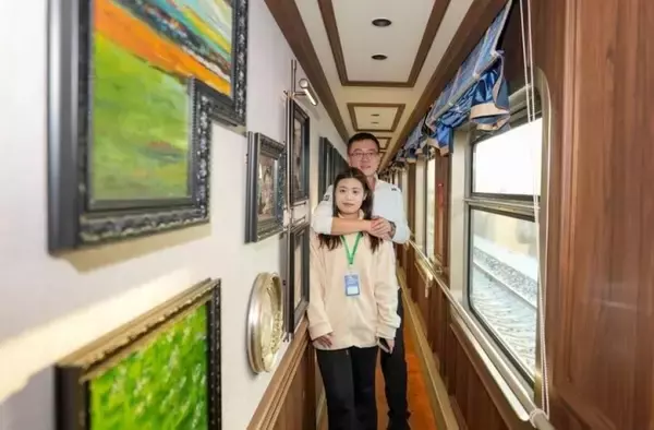 「黒竜江省で氷雪観光列車「伊春号」のテスト運行スタート―中国」の画像