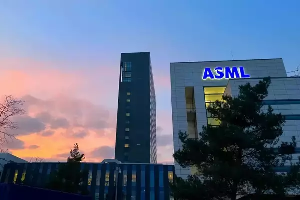 「中国半導体業界の重鎮らが共同論文、ASMLに匹敵する開発体制構築へ―中国メディア」の画像