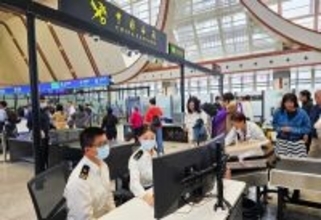 中国・ラオス鉄道開業4年、旅客6250万人および貨物7250万トンを輸送