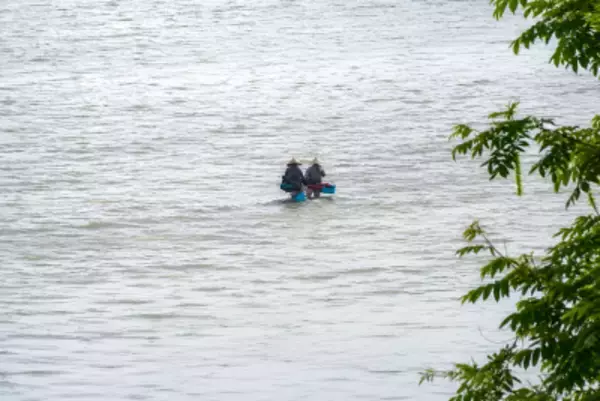 川の中央で釣りをしていた男性2人、増水で流され死亡＝目撃者「逃げるチャンスあった」―中国