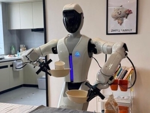 中国初の家庭向け汎用ロボット、湖北省武漢市で体験運用開始