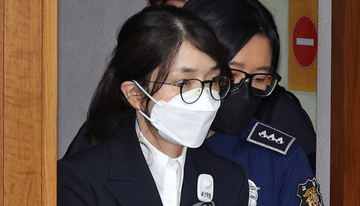 韓国前大統領の妻　あっせん収賄罪で懲役5年の二審判決