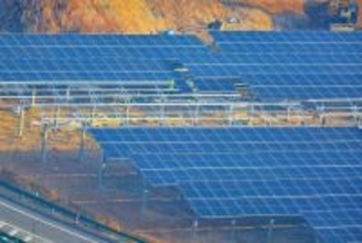 中国の年間電力使用量、初めて10兆kWh超え