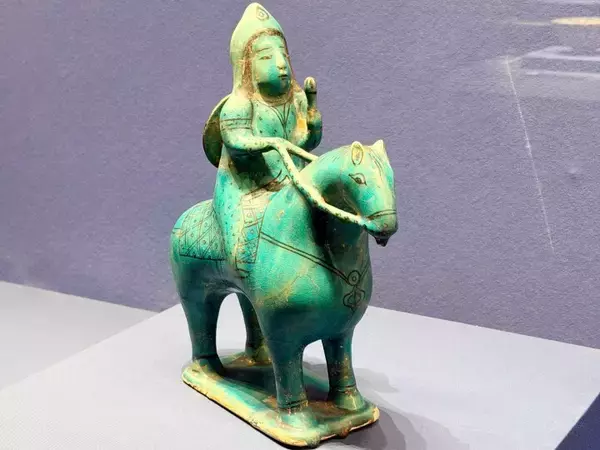 「＜写真特集＞戦禍に揺れるイラン文化財と中国で輝くペルシャ芸術」の画像