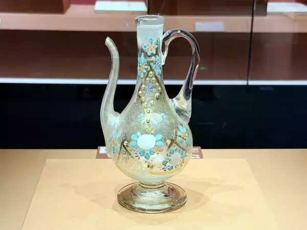 「＜写真特集＞戦禍に揺れるイラン文化財と中国で輝くペルシャ芸術」の画像