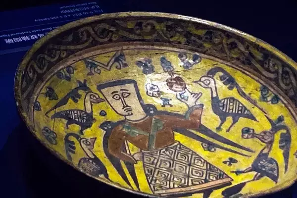 「＜写真特集＞戦禍に揺れるイラン文化財と中国で輝くペルシャ芸術」の画像