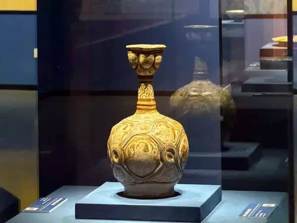 「＜写真特集＞戦禍に揺れるイラン文化財と中国で輝くペルシャ芸術」の画像