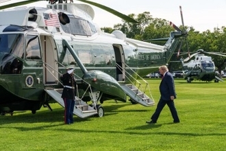 トランプ大統領が「宇宙大学」創設を宣言、中国との有人月着陸競争も念頭か―仏メディア