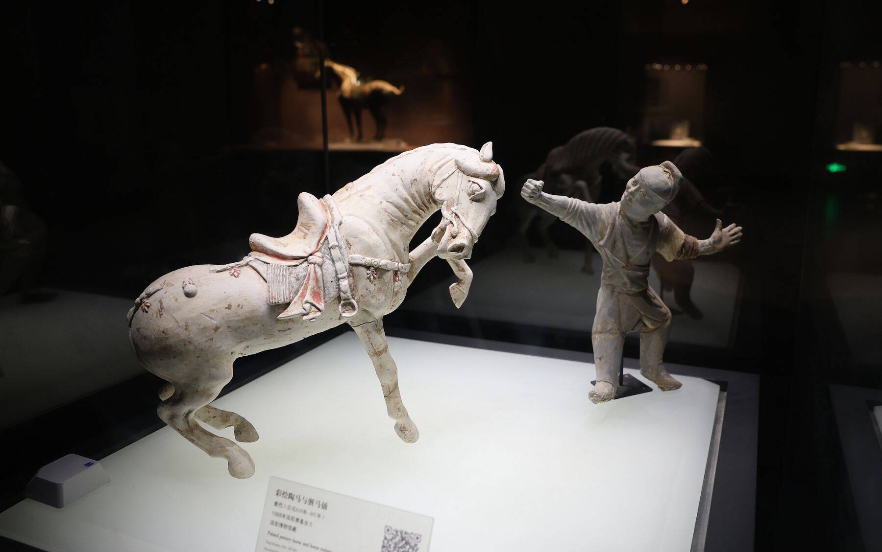 龍馬に白馬 そして絵馬 「午年」のよもやま話〜清華大学・劉暁峰教授に聞く〜